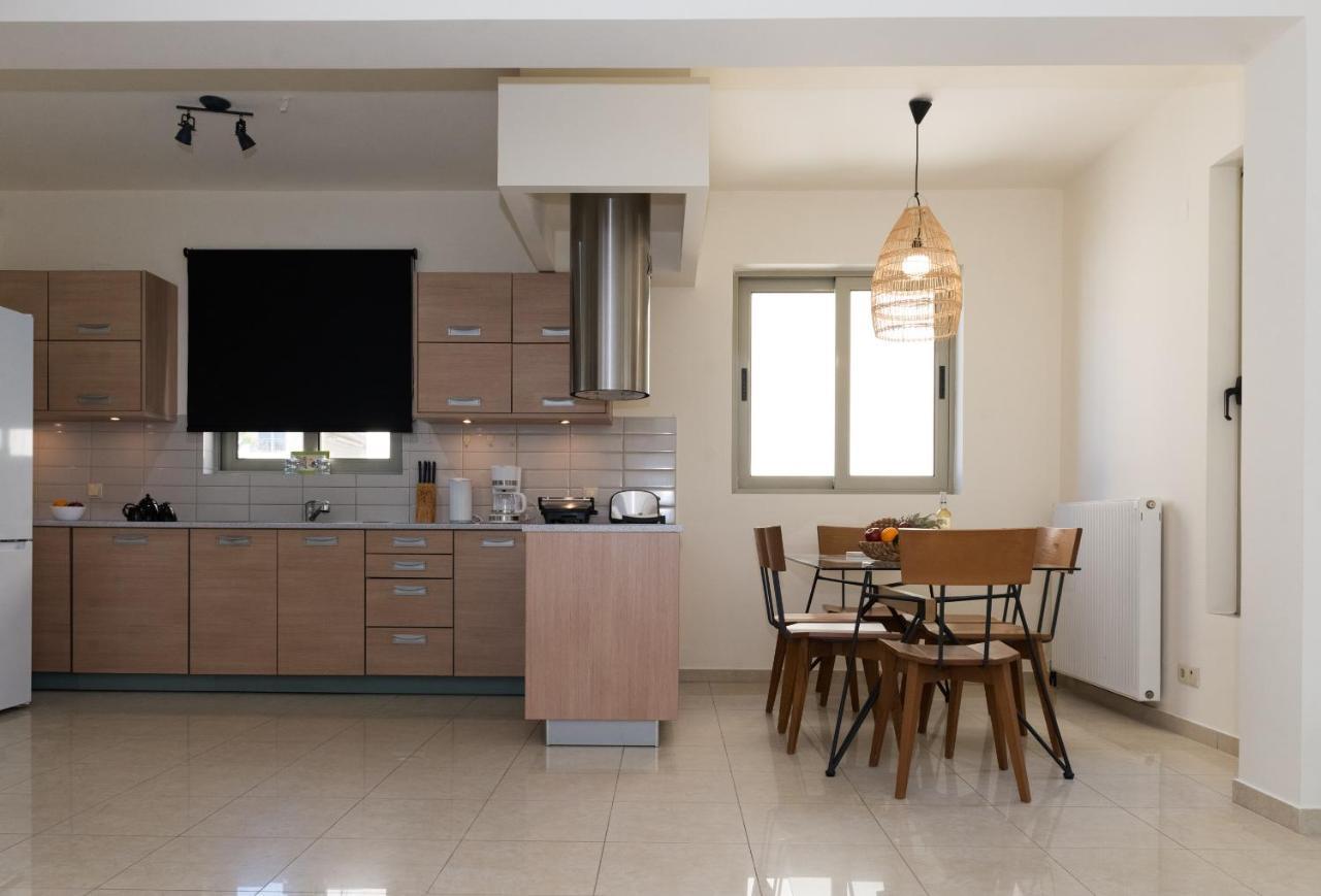 Luxury Apartment In Heraklion מראה חיצוני תמונה